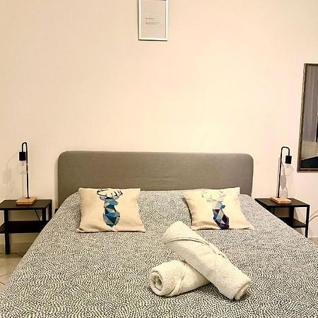 Studio Menton Proche Mer Climatise Wifi Экстерьер фото